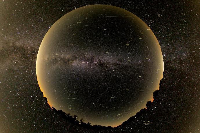 Fischaugenaufnhame des Himmels an der Sternwarte vom 23.08.2023   Bild: Hermann Schwarzer